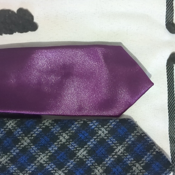 Selling 1 bundle of 6 ties - Picture 2 of 8